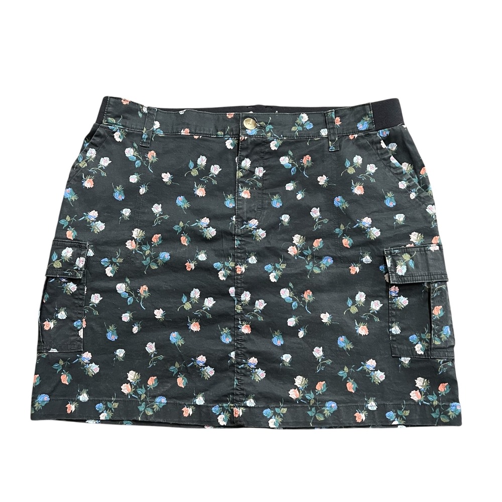 Lee Regular Fit Floral Cargo Skirt Mid Rise Mini Black‎ Size L - No size tag